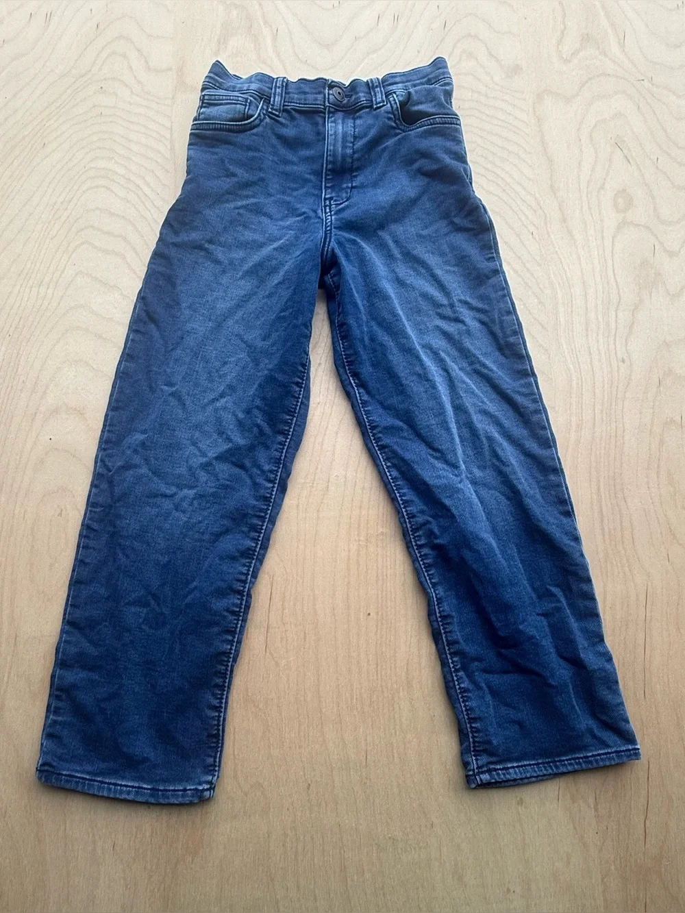 OshKosh B'Gosh straight leg denim jeans medium dark wash Boys size 8 / 8A